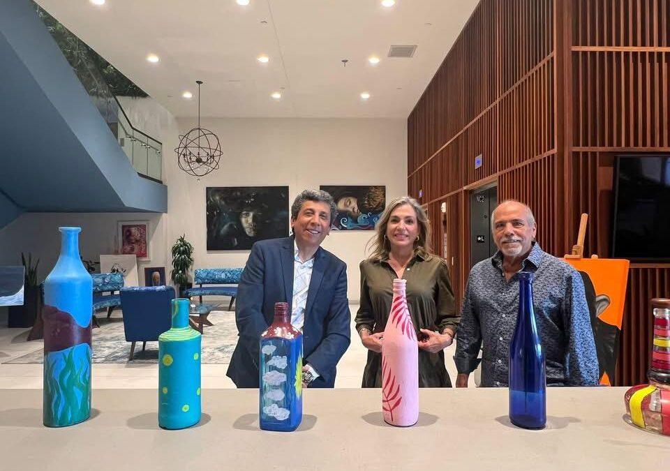 Gables Gallery Night: “Agua” por Eva Fernández